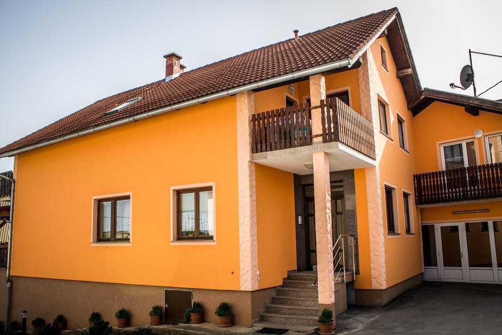 Apartment Pavlesic Slunj Phòng bức ảnh